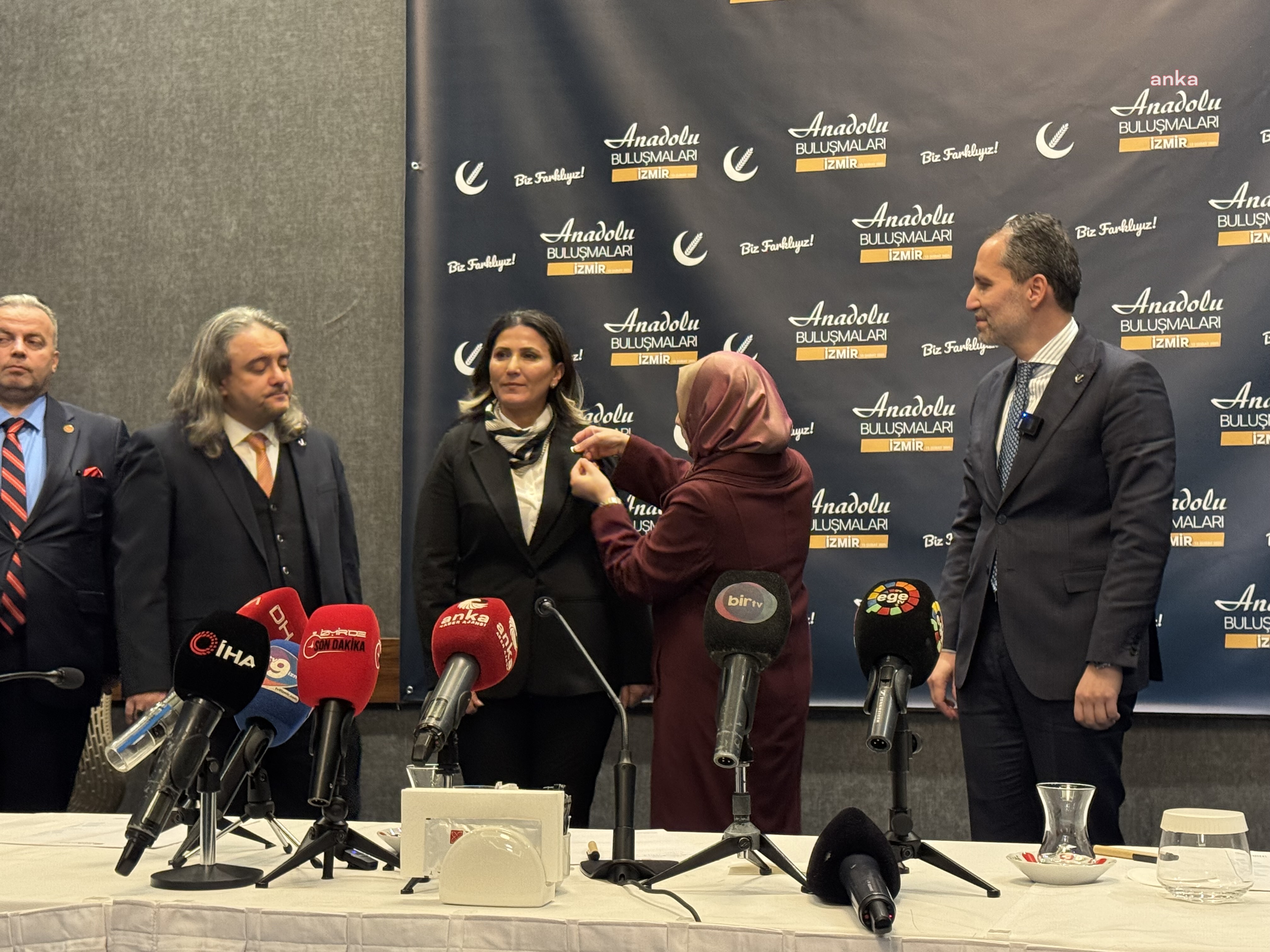 ERBAKAN: "MIZRAK ÇUVALA SIĞMIYOR, ERKEN SEÇIM ŞART"