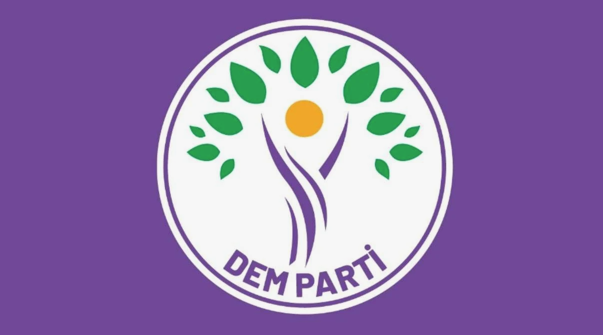 DEM Parti İlk MHP Heyetiyle Bayramlaşacak..