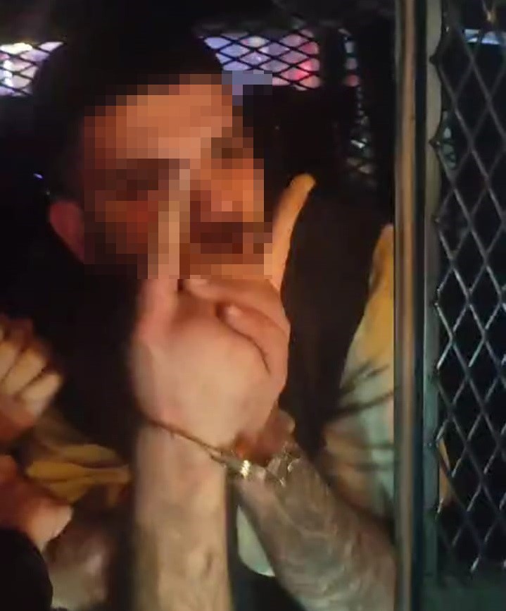 Gözaltına Alınan Saldırgandan Polise Tehdit