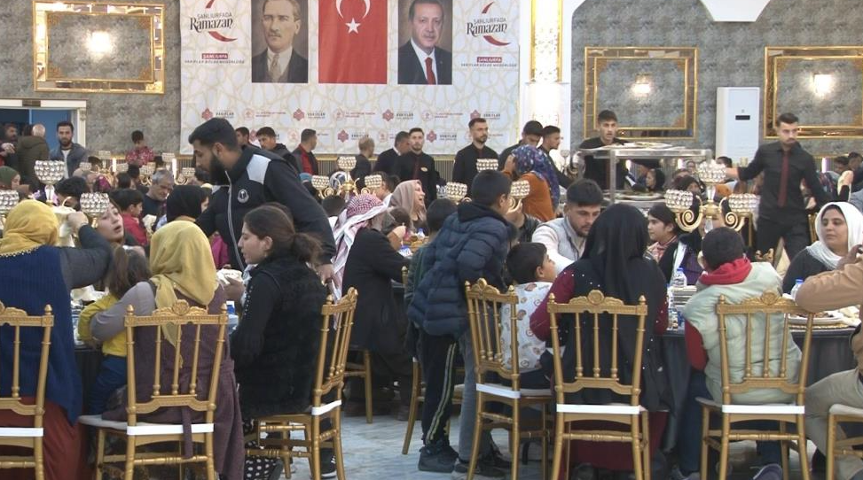 Vakıflar Bölge Müdürlüğü’nden Bin 600 Aileye İftar Desteği