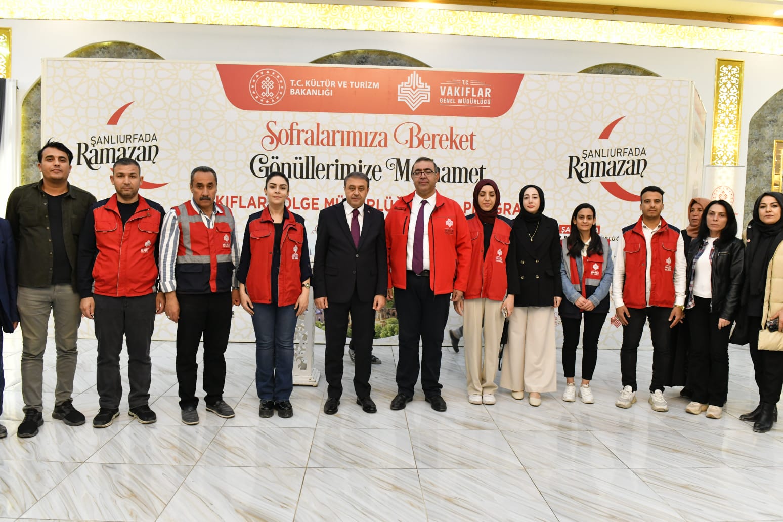 Urfa’da Her İftar Geniş ve Bereketli Sofralar Kuruluyor
