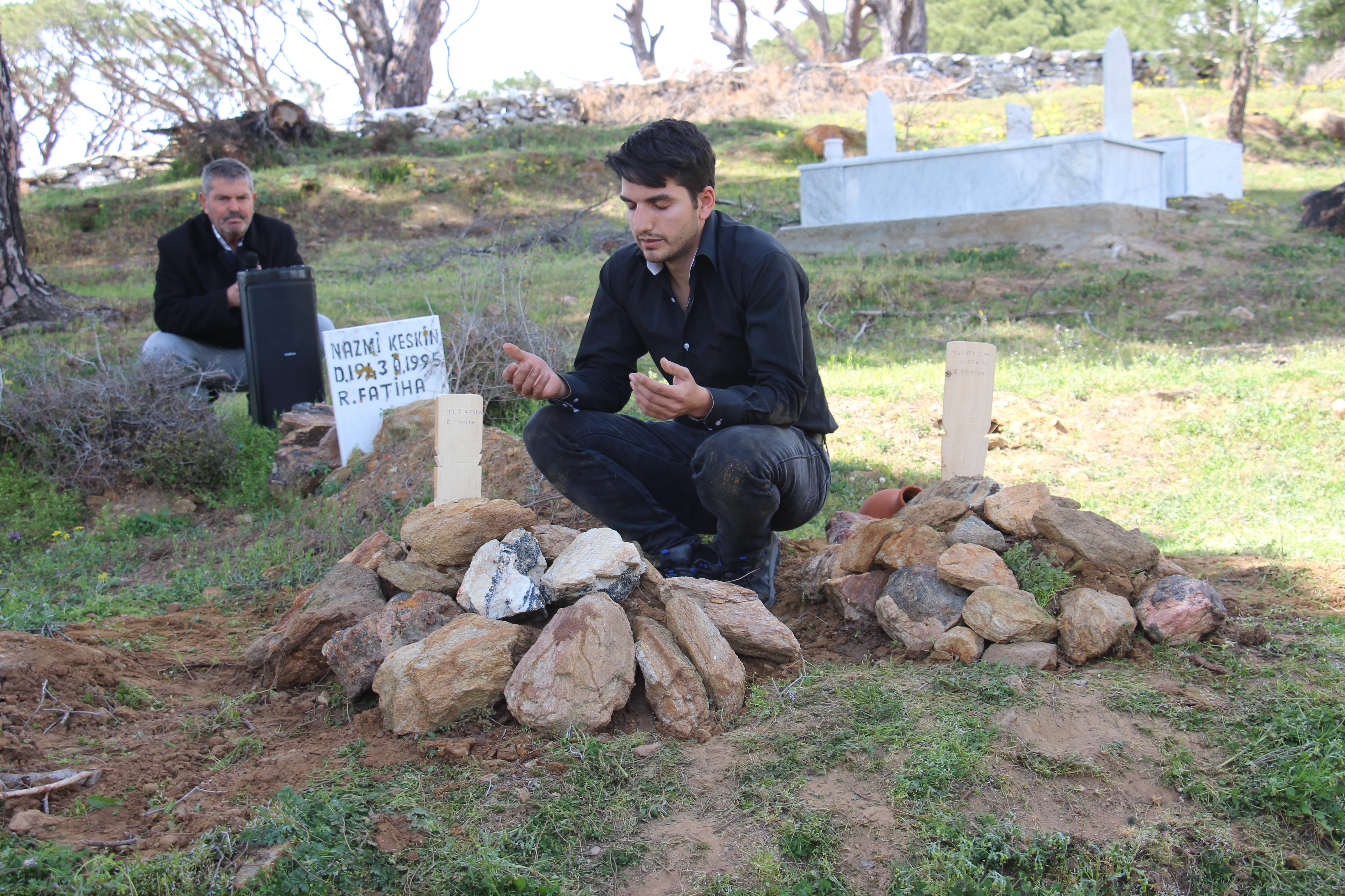 Babaları Tarafından Öldürülen Bebekler Aynı Tabutta