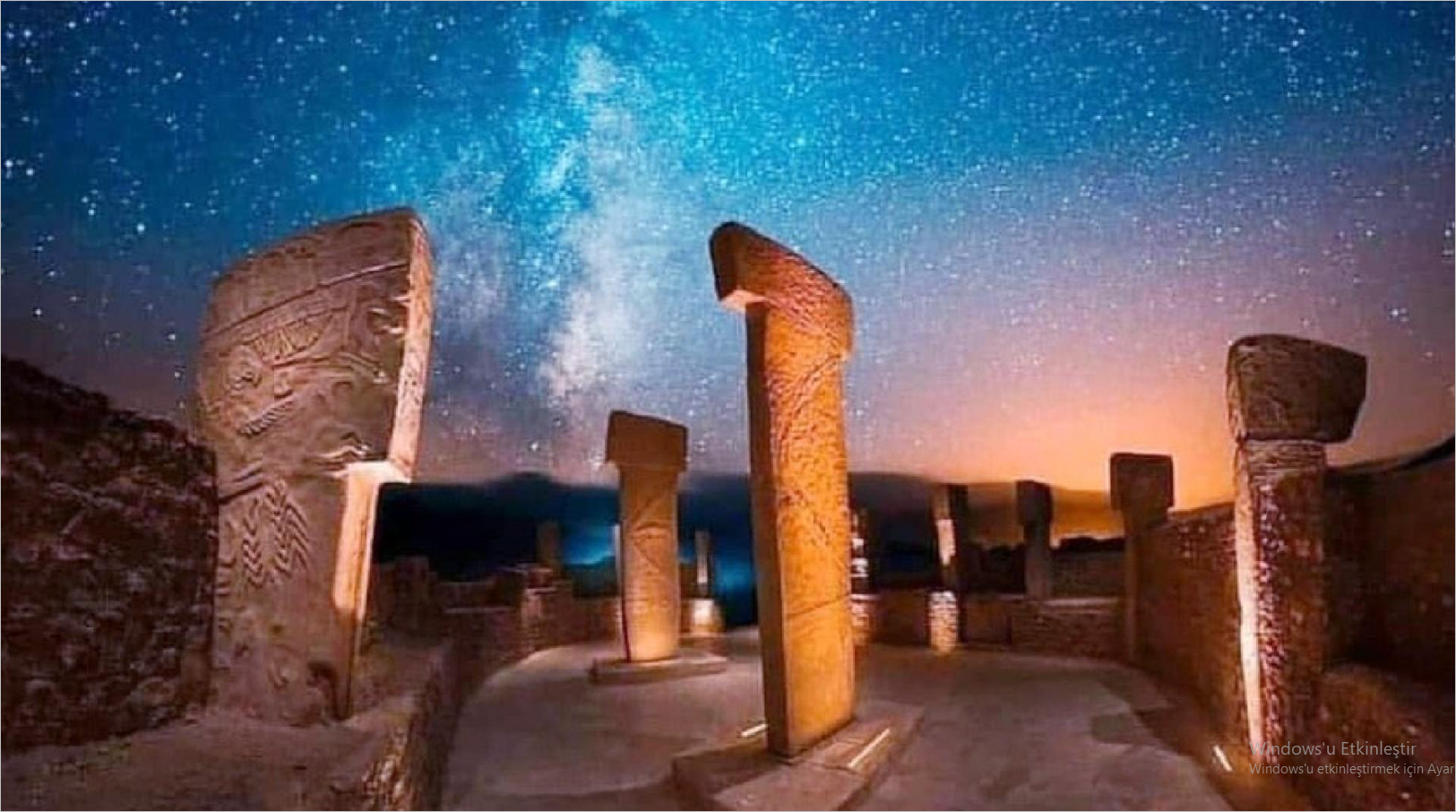 Göbeklitepe'ye Bayramda Turist Akını: Yollar Kilitlendi
