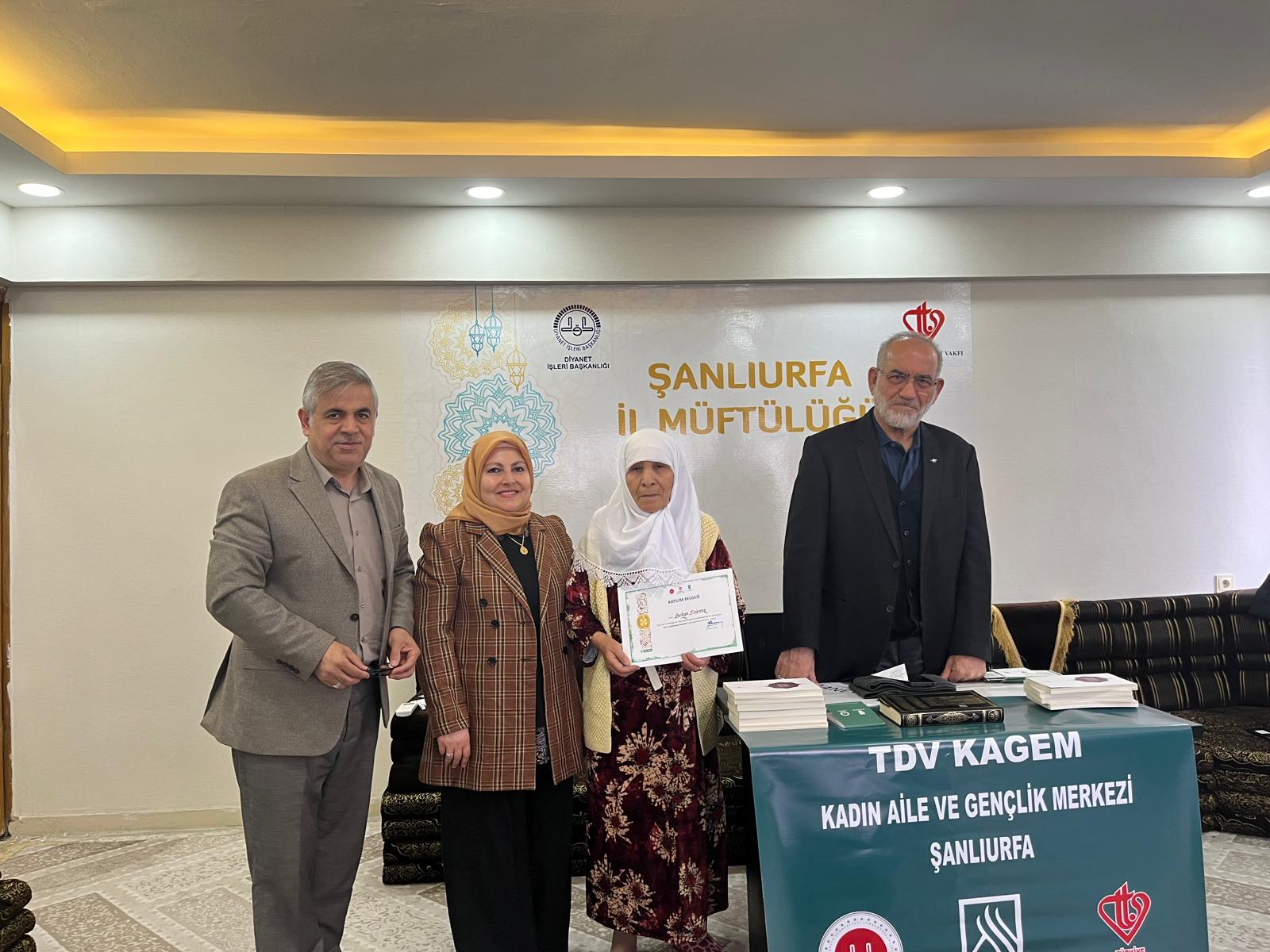 Tefsir Derslerine Yoğun İlgi Gösteriliyor