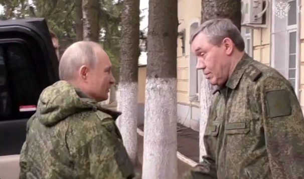 Putin Kursk Bölgesini Ziyaret Etti