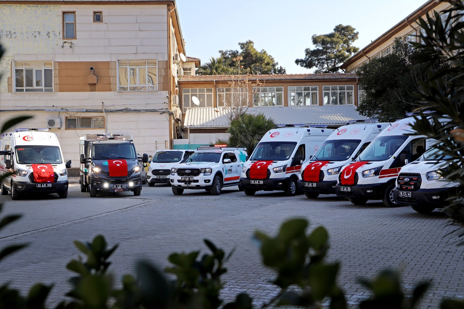 Şanlıurfa'ya 11 Yeni Araç! Acil Sağlık Hizmetleri Güçlendi!