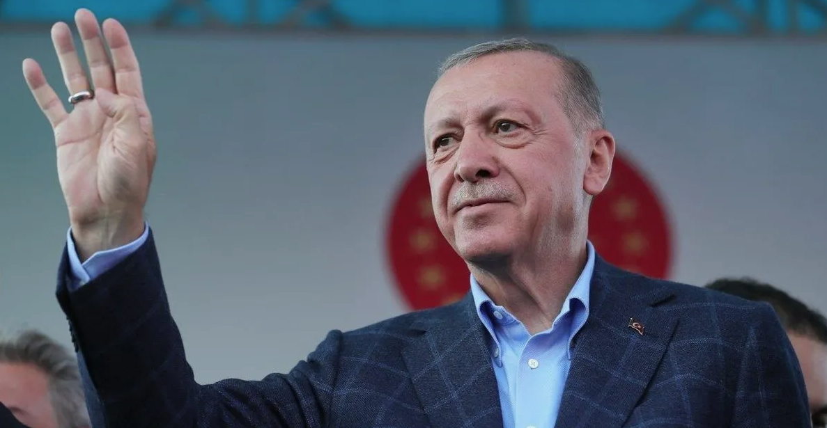 Erdoğan'dan Özgür Özele Sert Tepki