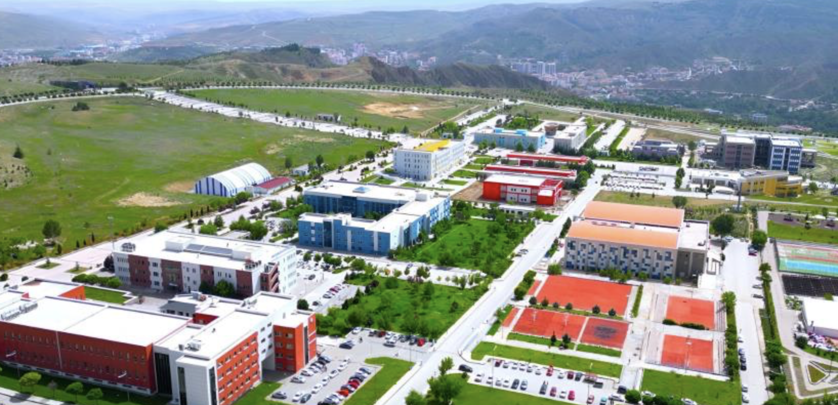Yüksek Sıralama ile Başarıya İmza Attı