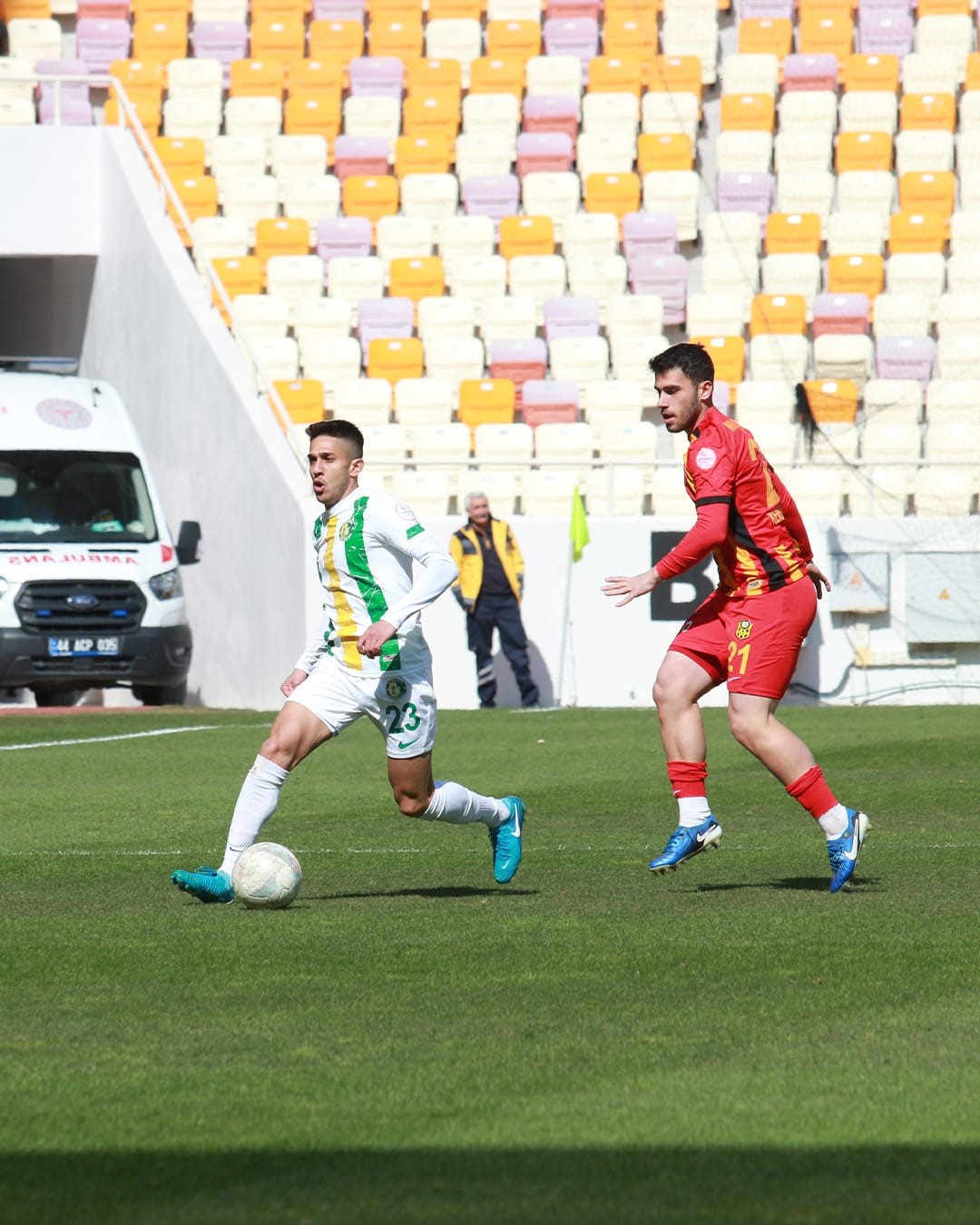 Şanlıurfaspor, Yeni Malatyaspor'u 4-1 Mağlup Etti