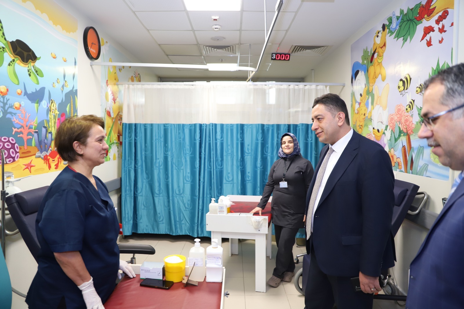 Mesaiye Suruç Devlet Hastanesini Ziyaret Ederek başladı
