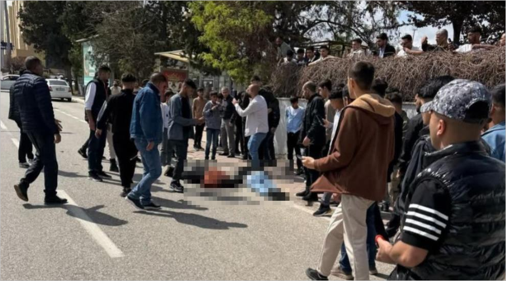 Şanlıurfa’da AVM Önünde Silahlı Çatışma! 2 Ölü
