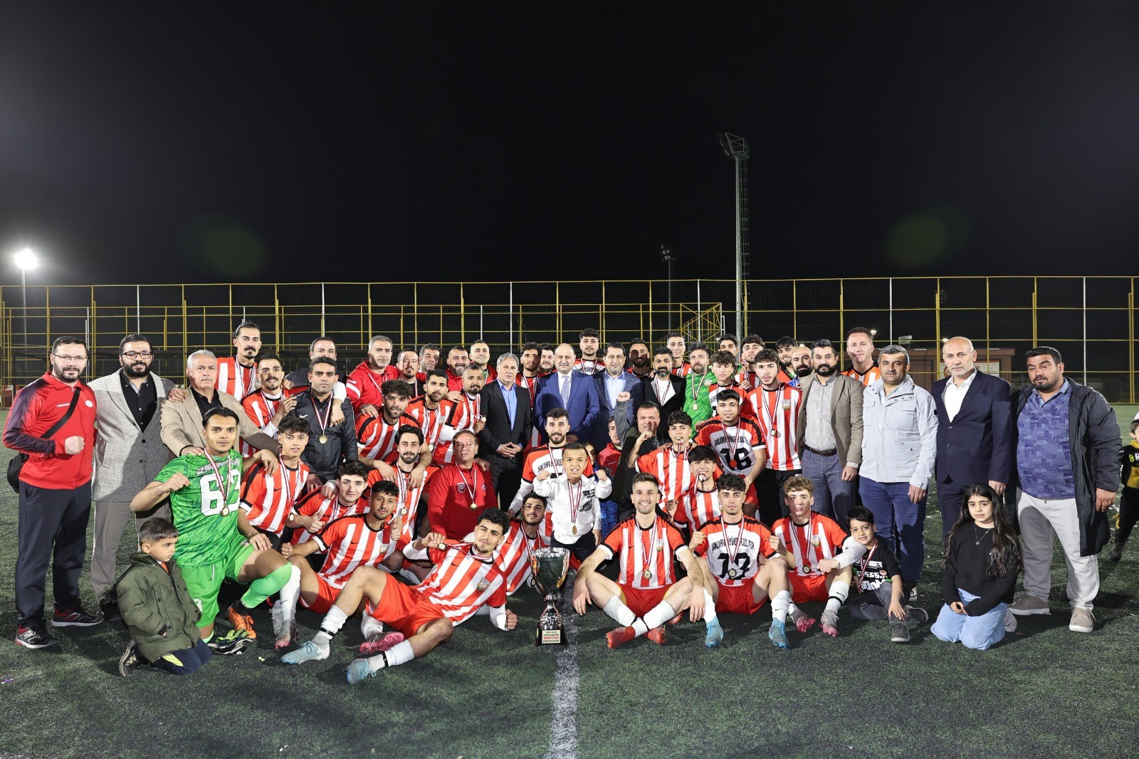 Şampiyon Şanlıurfa Büyükşehir Belediyespor