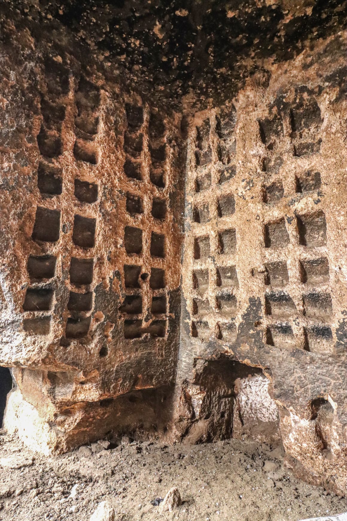 Şanlıurfa’da Roma Dönemi Kolumbaryumları Gün Yüzüne Çıkıyor