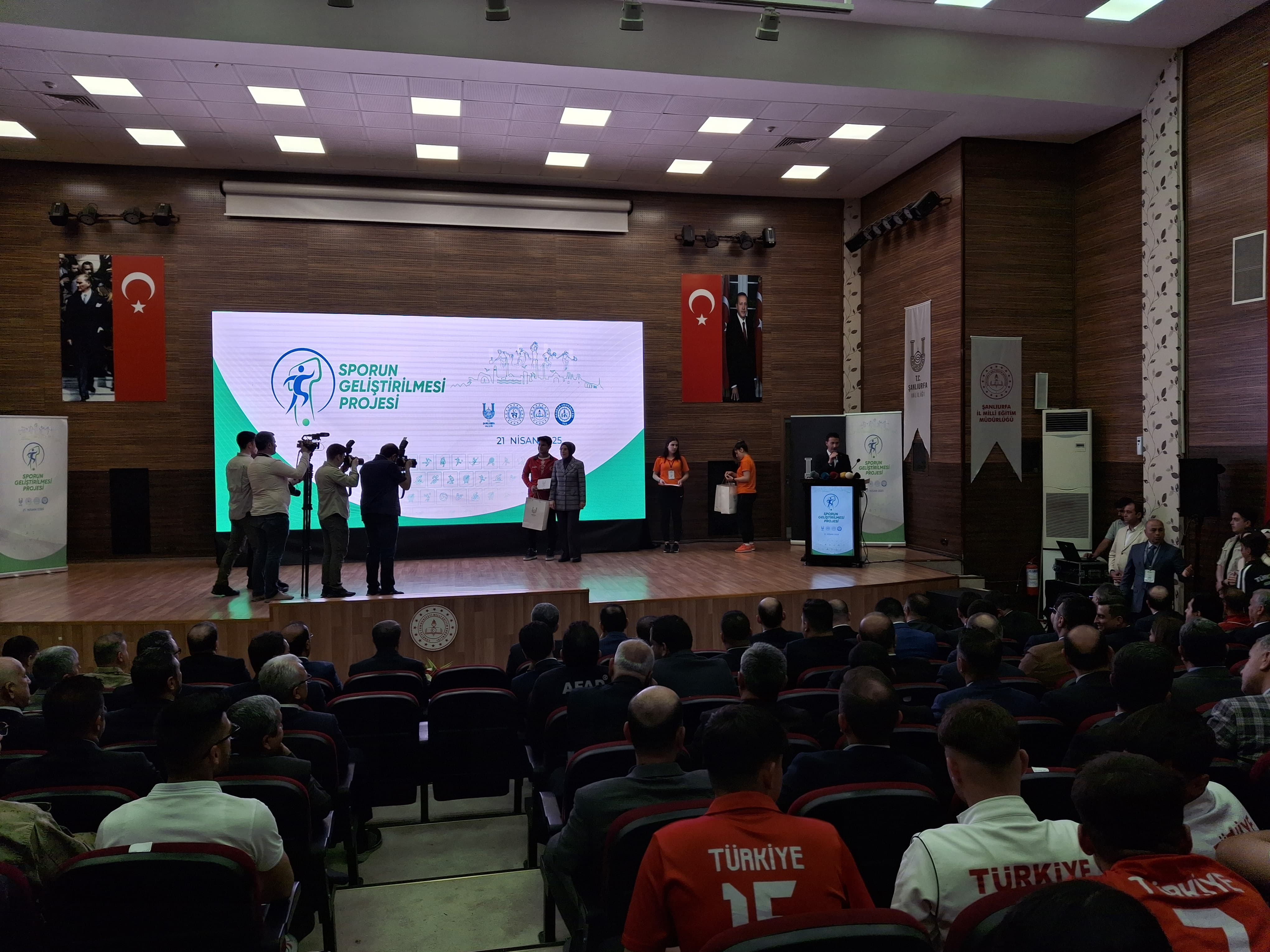 Şanlıurfa’da Spor Atağı! Gençler Bilimle Yetişecek