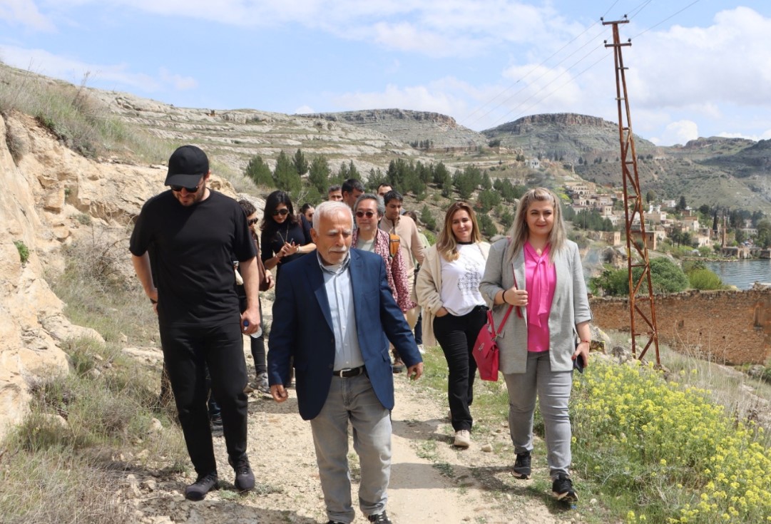 Halfeti’nin Karagülü Festivale Damgasını Vurdu