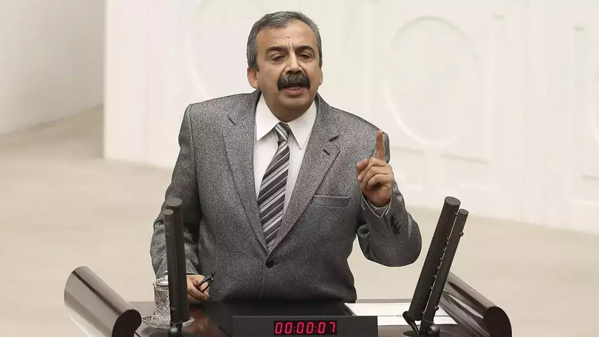 Sırrı Süreyya Önder'İn Doktorundan Kritik Açıklama