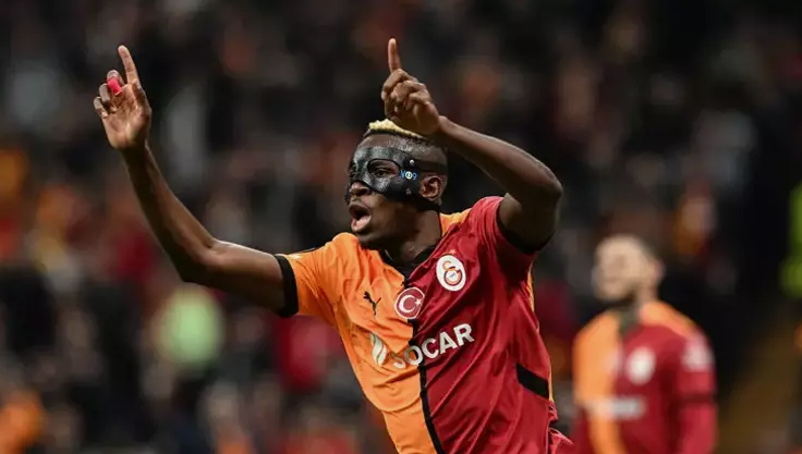Osimhen Rekora Koşuyor