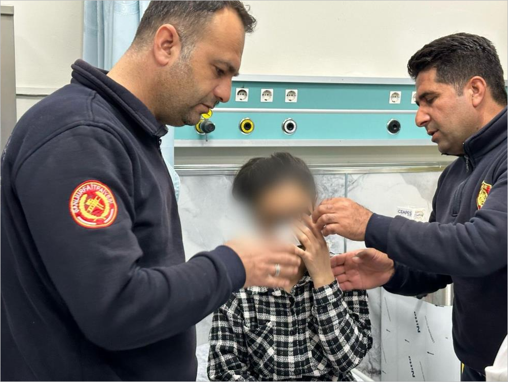 Urfa’da Elbise Giyerken Göz Kapağını Fermuara Sıkıştırdı