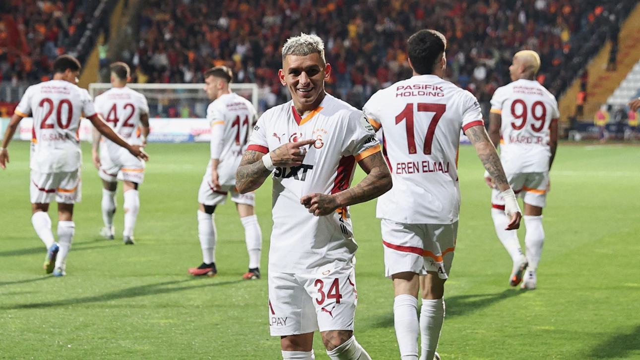 Galatasaray, Eyüpspor'u 5 Golle Mağlup Etti
