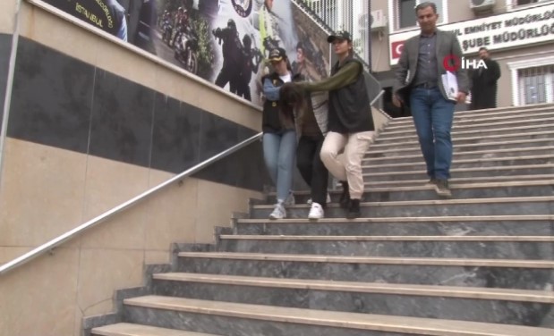 Korku Filmi Gerçeğe Döndü: Oyuncu, Arkadaşını Katletti!