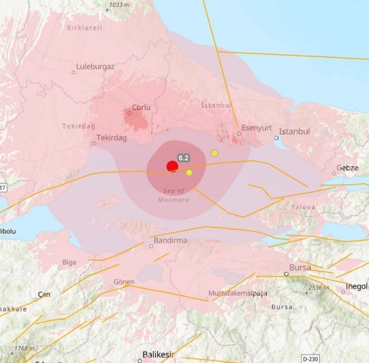 Deprem Nedeniyle İstanbul’da Eğitime 2 Gün Ara Verildi