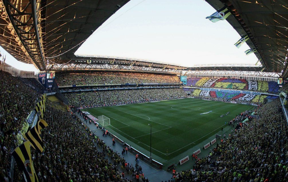 Fenerbahçe Ülker Stadyumunu Yeniliyor...