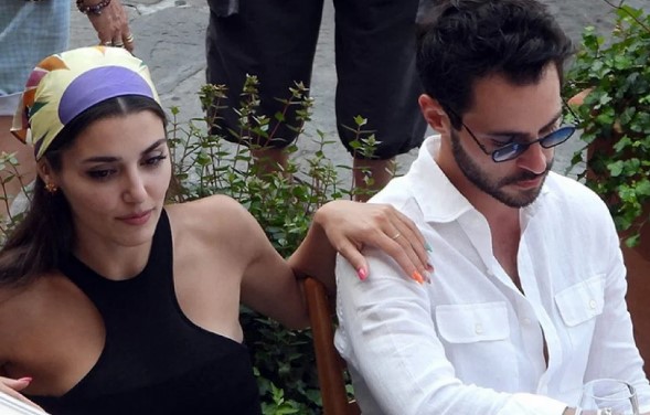 Hande ve Hakan’ın Aşkı Sınır Tanımıyor