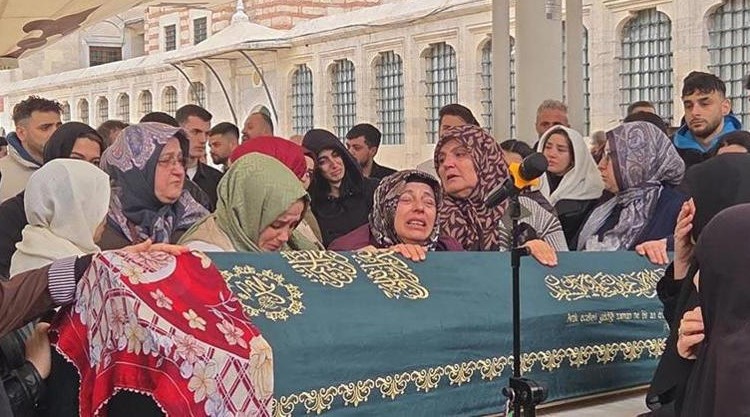 Korku Filmi Gerçeğe Döndü: Oyuncu, Arkadaşını Katletti!