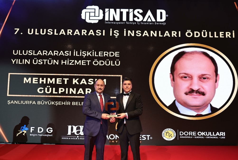 Başkan Gülpınar Uluslararası Arenada Zirveye Çıktı!