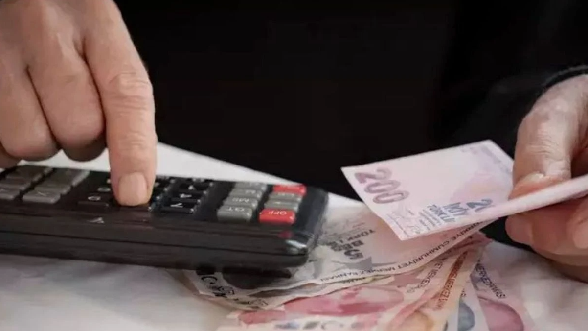 Bayram İkramiyesi Farkları Yarın Hesaplara Yatacak