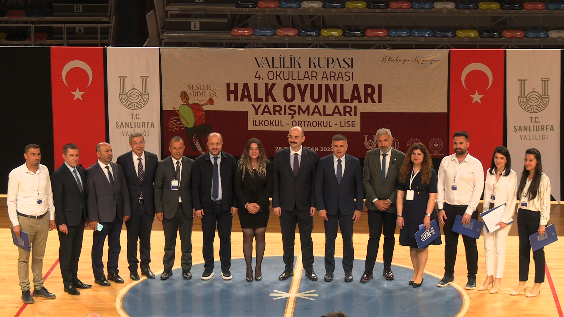 Valilik Kupası Halkoyunları Yarışması Coşku Yarattı