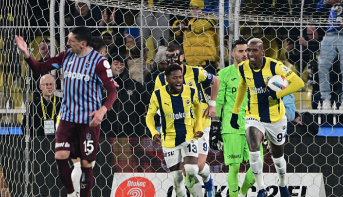 Fenerbahçe’yi Talisca uçurdu!