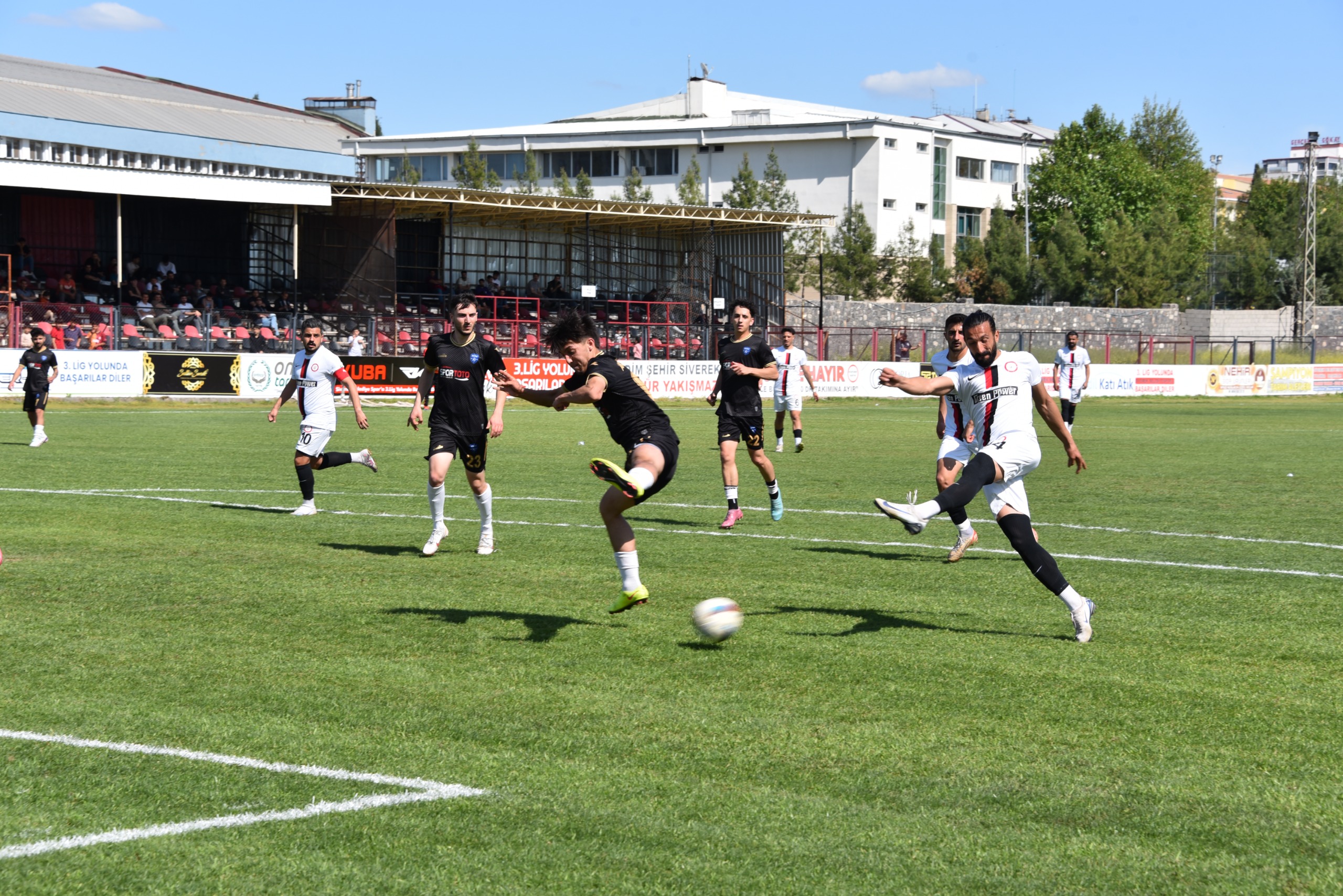 Siverek Belediyespor’dan Farklı Galibiyet: 7-1