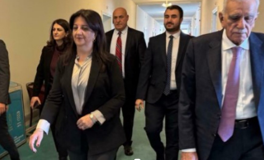 DEM Parti Heyeti İmralı Yolunda