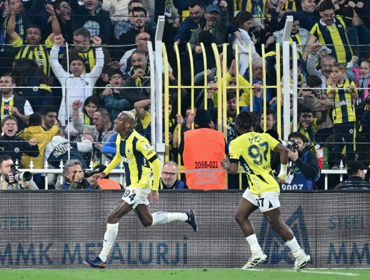 Fenerbahçe 90+4'te Yıkıldı!