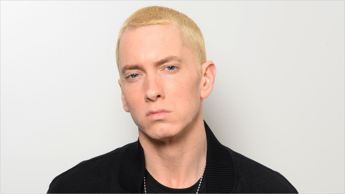 Eminem Dede Oldu: Kızından Torun Sevinci