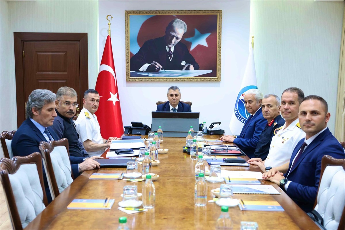 Mersin’de Zehir Tacirlerine Baskın Üstüne Baskın