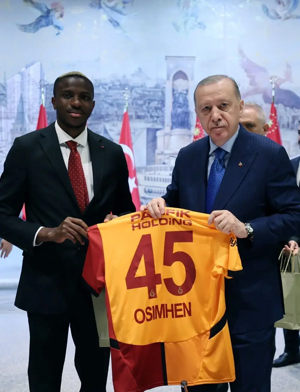 Cumhurbaşkanı  Erdoğan Galatasaray'ı Kabul Etti