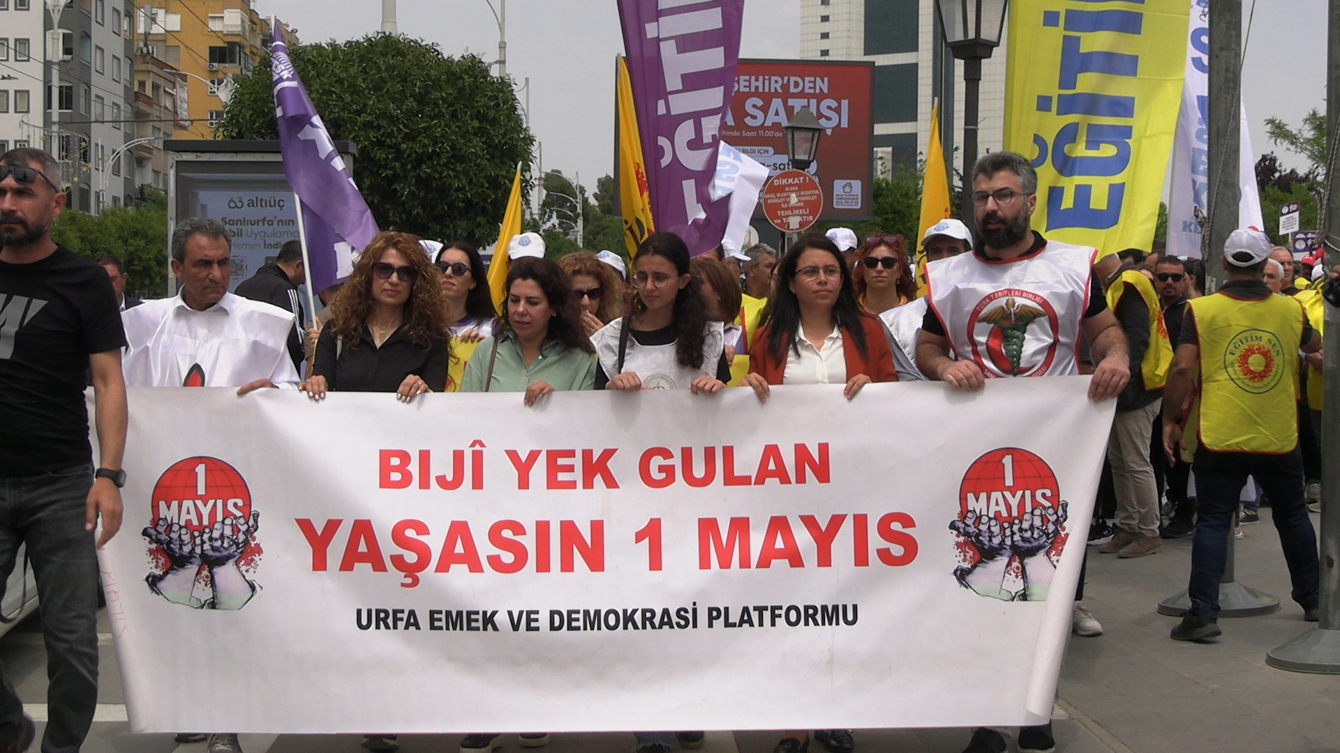 Urfa’da 1 Mayıs Renkli Görüntülere Sahne Oldu