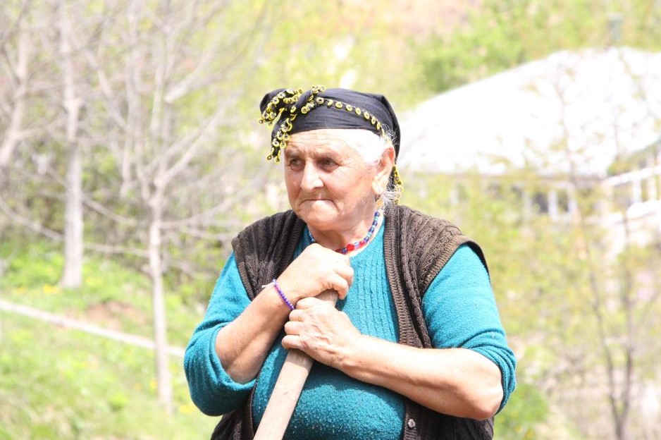 Karadeniz Kadınları Toprağa Hayat Veriyor!