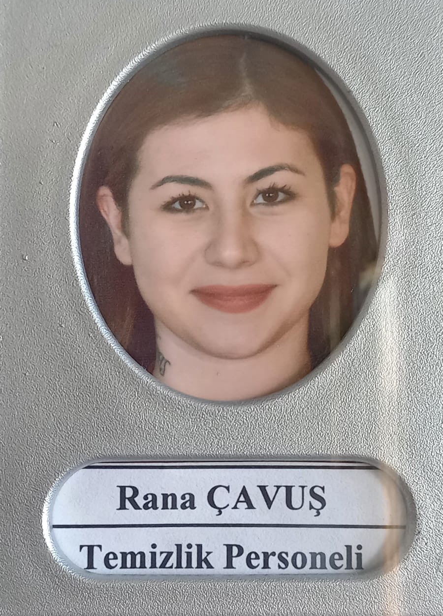 Okulda Dehşet! Güvenlik Görevlisi İki Kız Kardeşi Vurdu!
