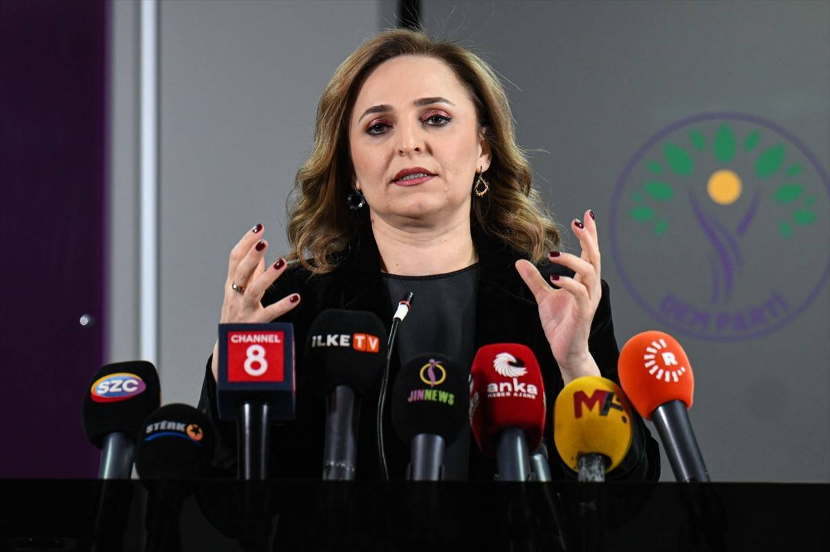 DEM Parti: 'Türkiye'nin Yeni Bir Anayasa'ya İhtiyacı Var'