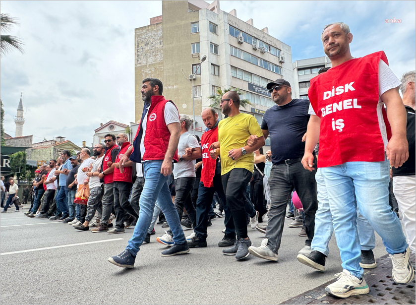 İzmir'de Grev Direnişi 3. Günde !