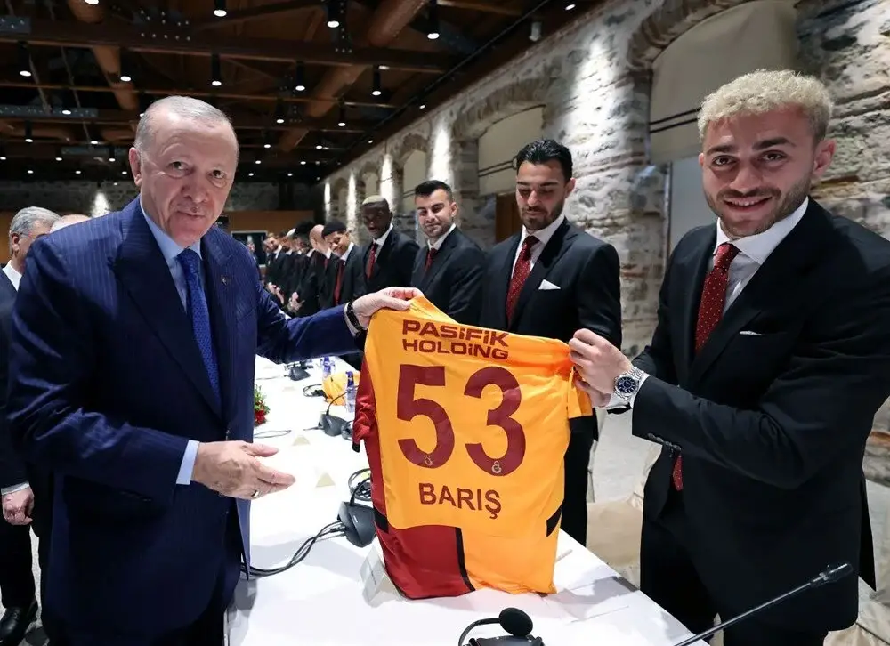 Cumhurbaşkanı Erdoğan Galatasaray'ı Kabul Etti