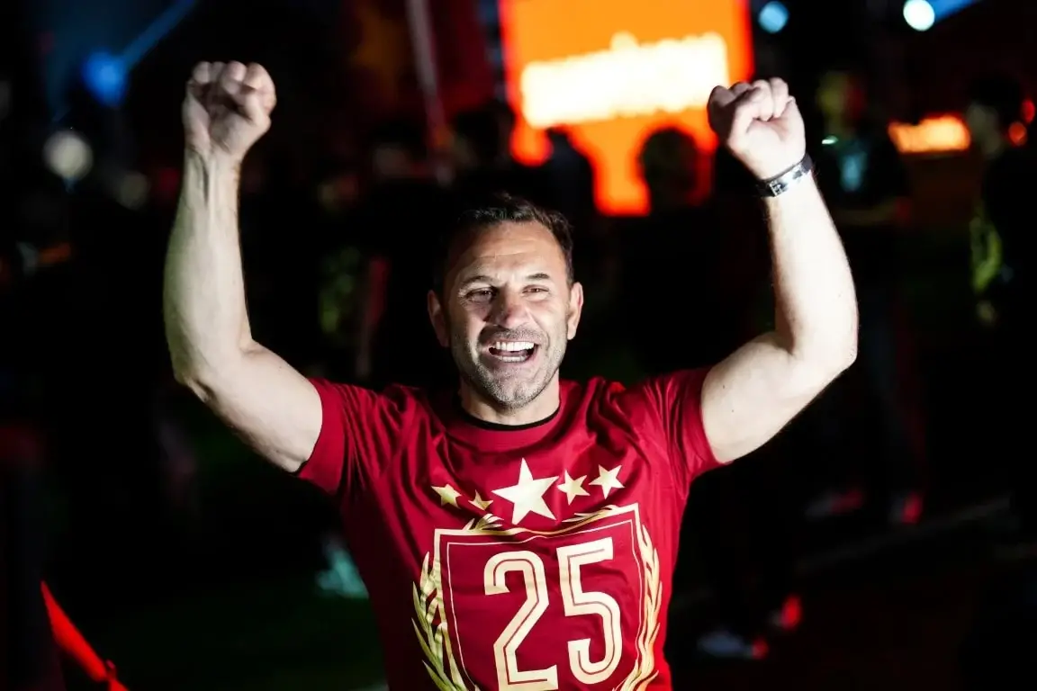 Galatasaray Yenikapı'da 25. Şampiyonluğunu Kutladı!