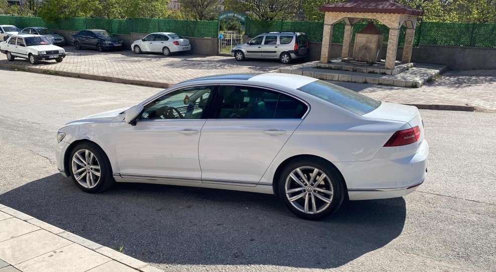 Elazığ’da Trafik Dehşeti: Otomobil İle Motosiklet Çarpıştı