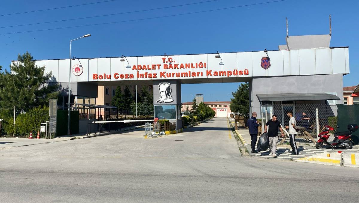 Cezaevinde Bayram Mutluluğu: Tahliyeler Başladı