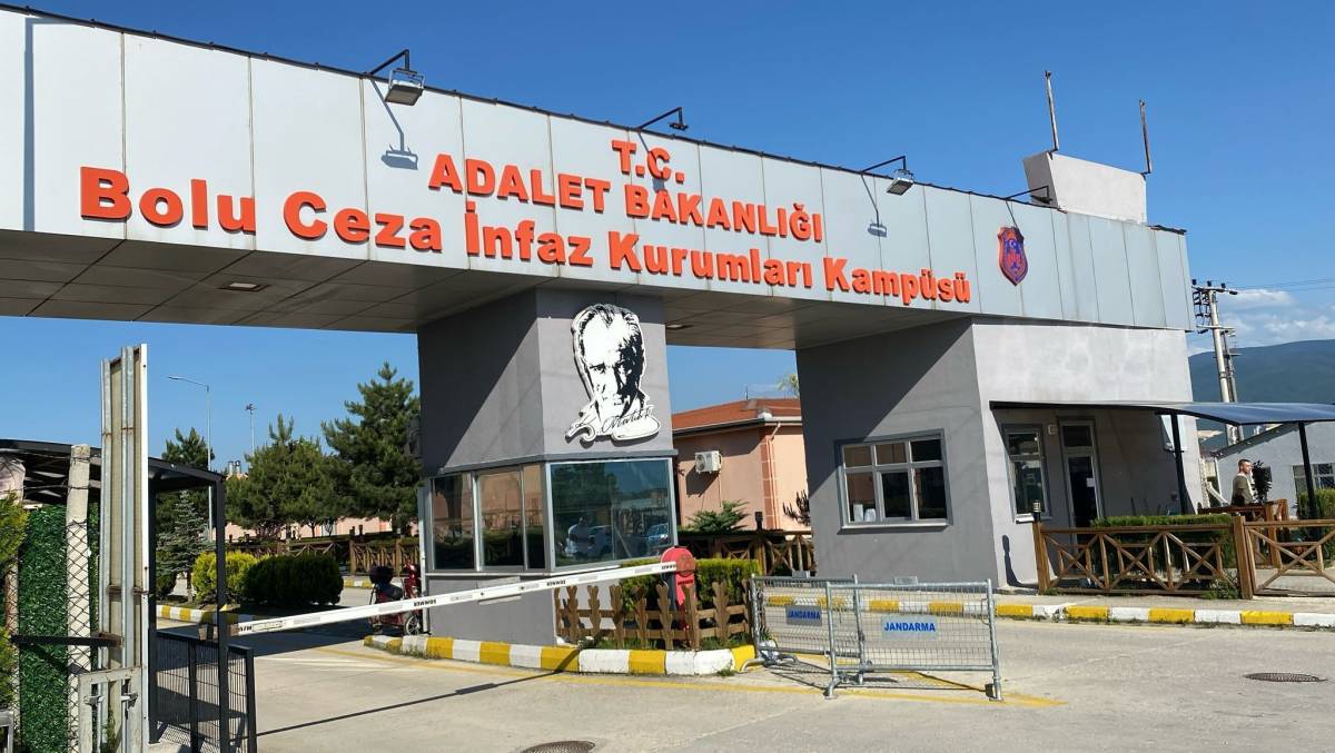 Cezaevinde Bayram Mutluluğu: Tahliyeler Başladı