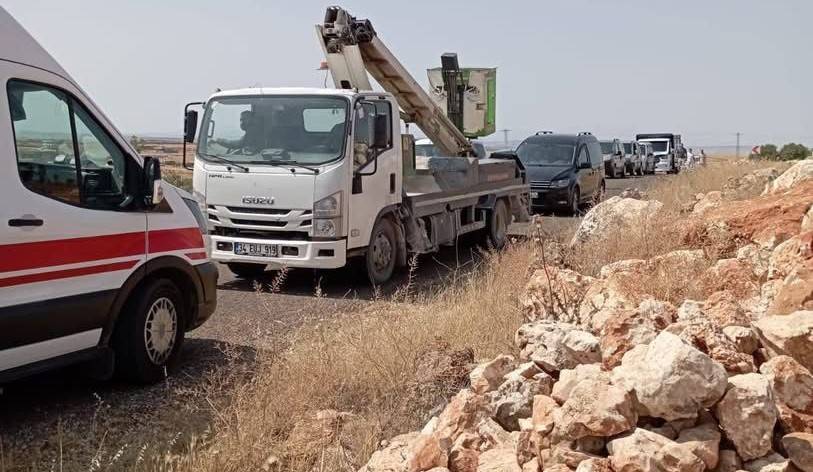 Halfeti’de Trafik Kazası: 2 Kadın Yaralandı