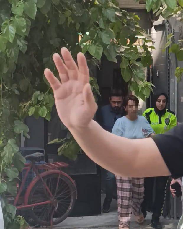Kan Donduran Cinayet! Anne Kızını Elleriyle Boğdu